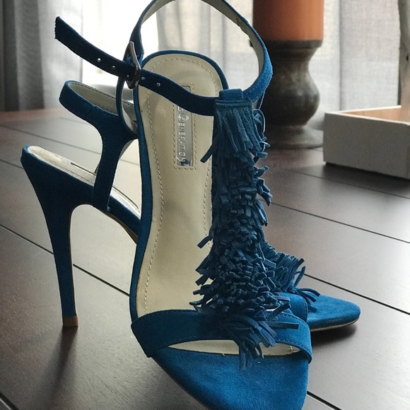 BCBGeneration Ocean Blue Fringed Heel/Sandal - Picture 2 of 4